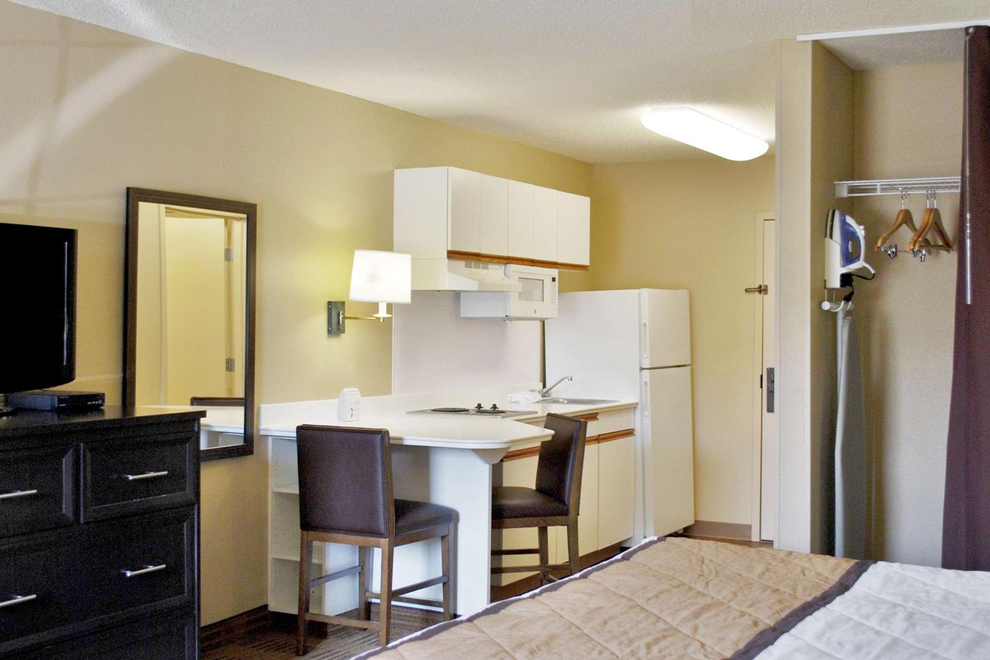 Extended Stay America Suites - Orlando - Altamonte Springs Buitenkant foto