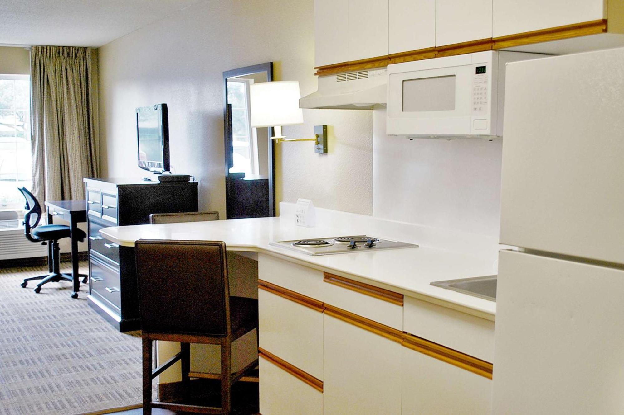 Extended Stay America Suites - Orlando - Altamonte Springs Buitenkant foto