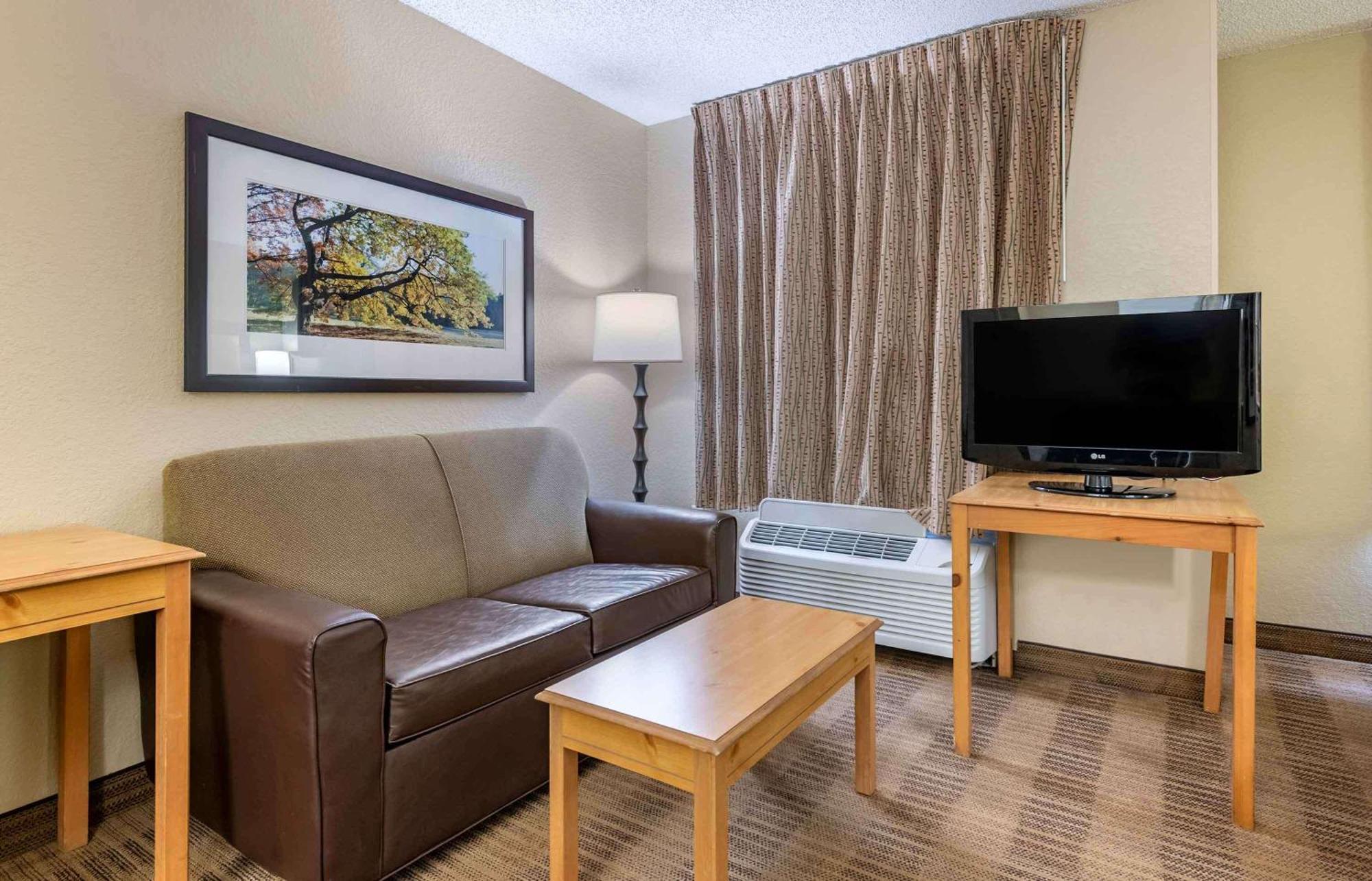 Extended Stay America Suites - Orlando - Altamonte Springs Buitenkant foto