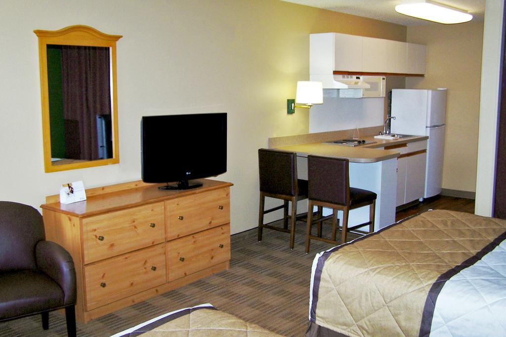 Extended Stay America Suites - Orlando - Altamonte Springs Buitenkant foto